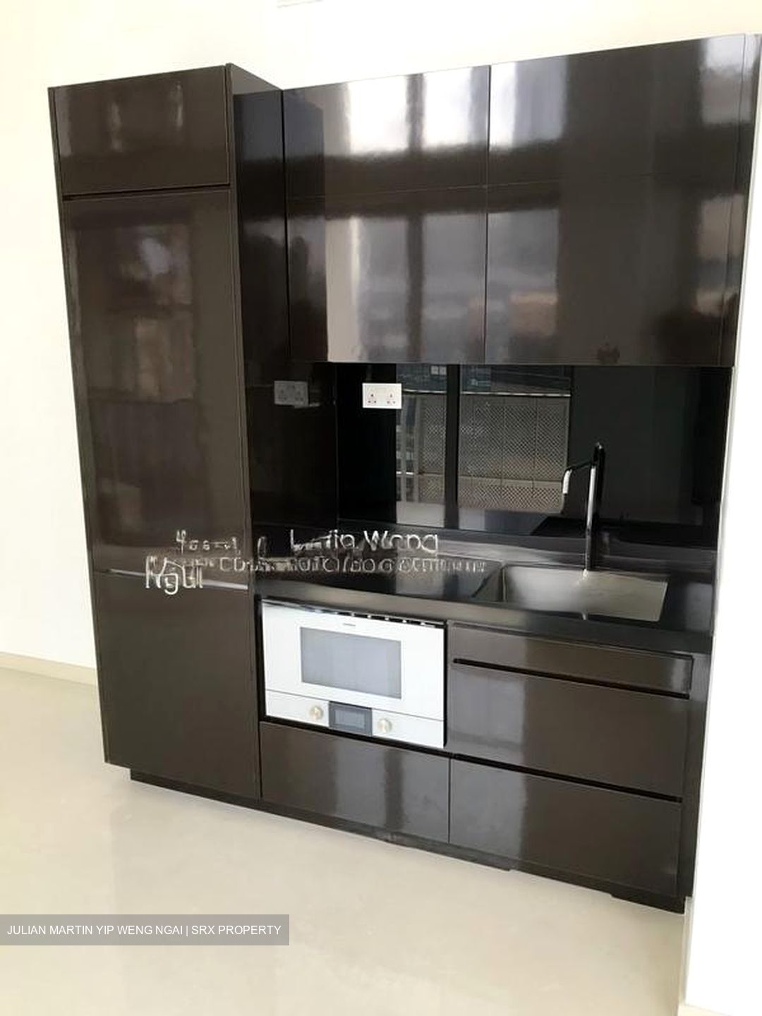 Eon Shenton (D2), Office #458794351